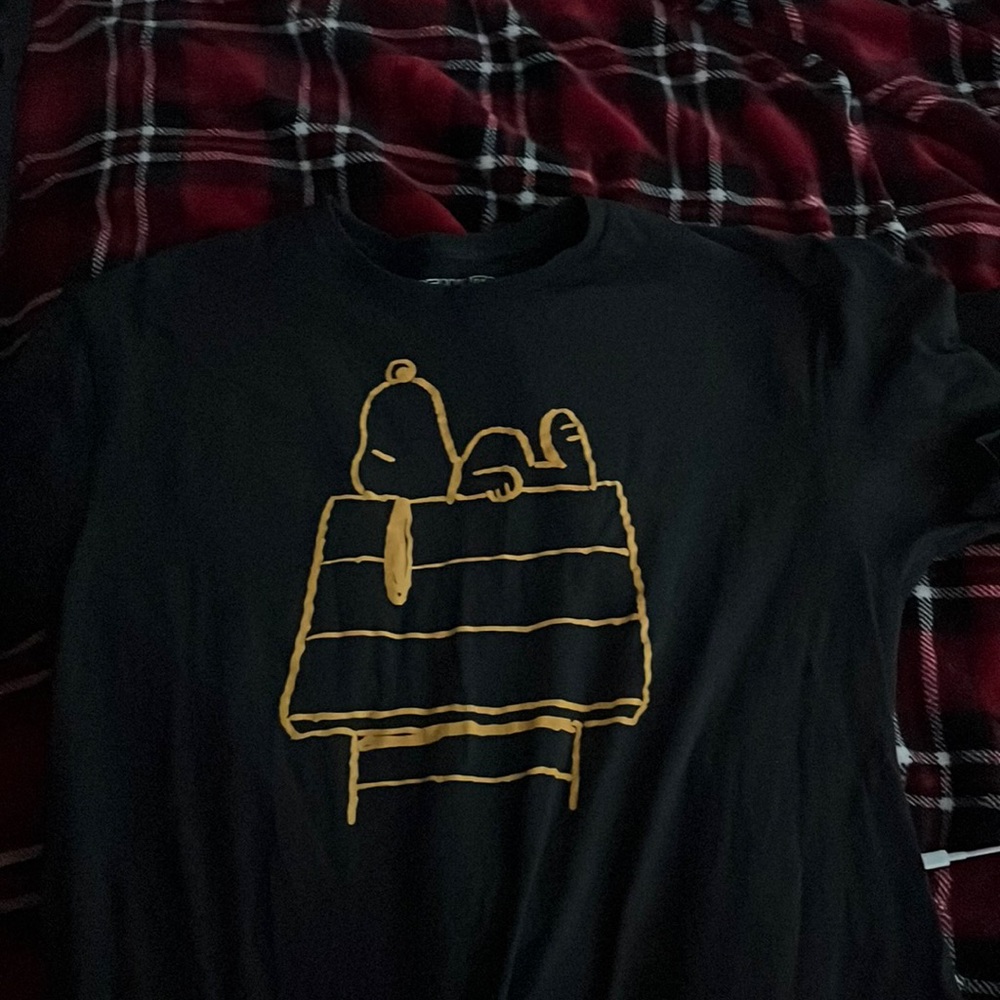 snoopy tshirt